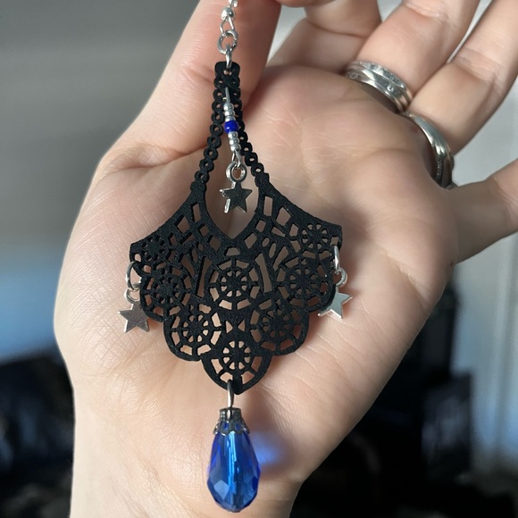 SOLD - Picture 3 of 3